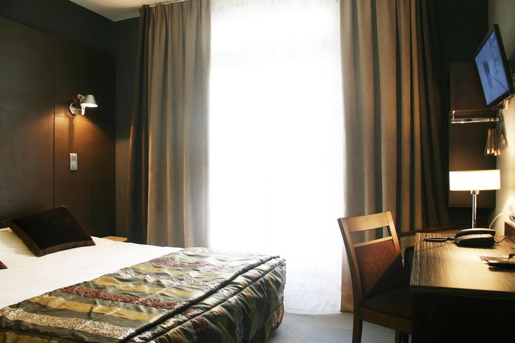 Hotel Astoria نانت المظهر الخارجي الصورة